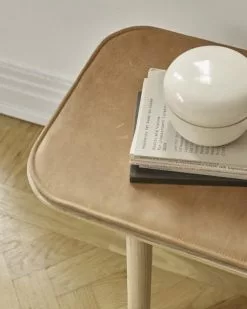 Skagerak Hven Benk Kudde Anilinskinn -Bord Försäljningsbutik 1950536 1950532 1420021 02 m