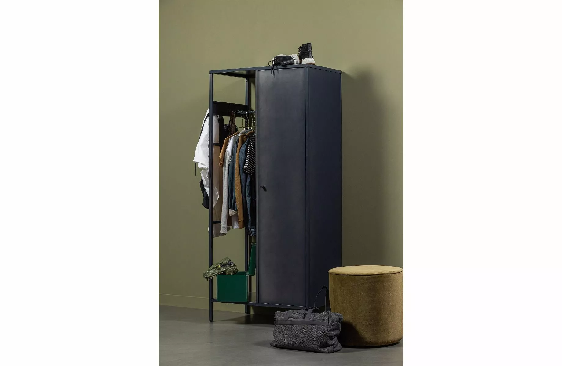 WOOOD Coen Garderobeskap Metall Antrasitt 5 WOOOD Coen Garderobeskap Metall Antrasitt - Bild 3