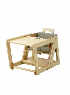 Hindevadgaard Barnstol Bjørkfinner Olivgrön Kudde -Bord Försäljningsbutik b rnestolen forfra gr n