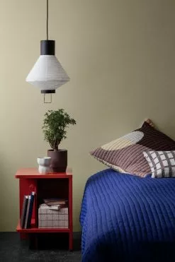 Broste Copenhagen Tenna Nattbord Høyrevendt Oransje -Bord Försäljningsbutik brostecopenhagen aw21 11 1