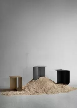 Northern Mass Sidobord Flerval -Bord Försäljningsbutik mass table 3colours sawdust illusion northern photo chris tonnesen low res