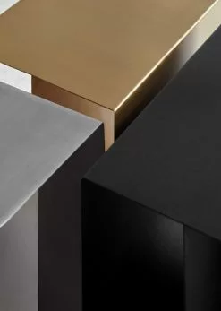 Northern Mass Sidobord Flerval -Bord Försäljningsbutik mass table 3colours top northern photo chris tonnesen low res 583x819 1