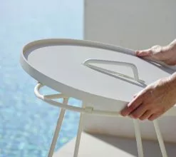 Cane-line On-the-move Sidobord Stort -Bord Försäljningsbutik on the move 0021 on the move table top off 26a 1571336101