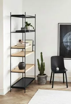 Woud Tray Hylle Høy Eik Variant 10 -Bord Försäljningsbutik oud ss20 tray shelf mono 4 1