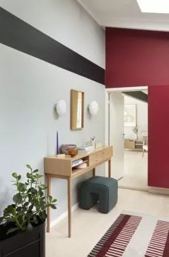 Hübsch Konsolbord Med Förvaring Ek FSC -Bord Försäljningsbutik screenshot 22 7 1