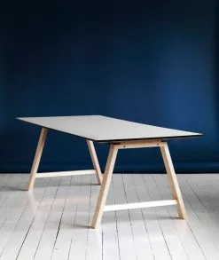 Andersen Furniture T1 Tvål Ek / Vitt Laminat 95 X 220 X H72,5 Cm