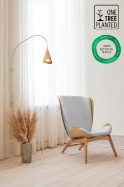 Umage The Reader Hvilestol Sort Eik Sugar Brown -Bord Försäljningsbutik umage lifestyle the reader oak sterling 2 1 12